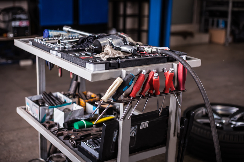 Modern Workbench